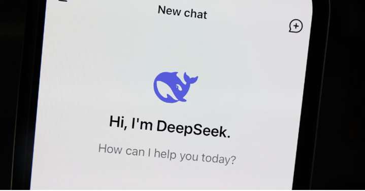 DeepSeek App Transmits Sensitive User and Device Data Without Encryption