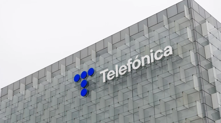 Operadoras de telecomunicações espanholas Movistar, Orange, Vodafone, Digimobil e O2 sofrem apagão