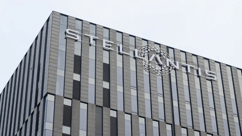 Stellantis, titã automotiva, divulga violação de dados