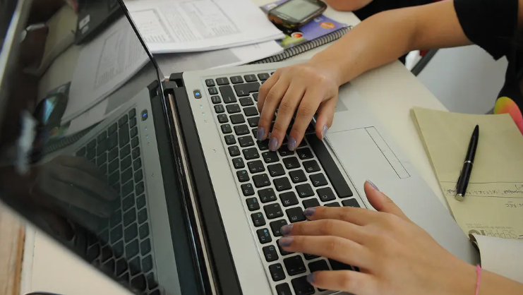 Distorção da LGPD blinda dados públicos e impõe retrocesso à transparência